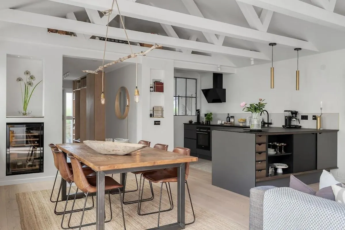 Modern Family House Villa Stockholm